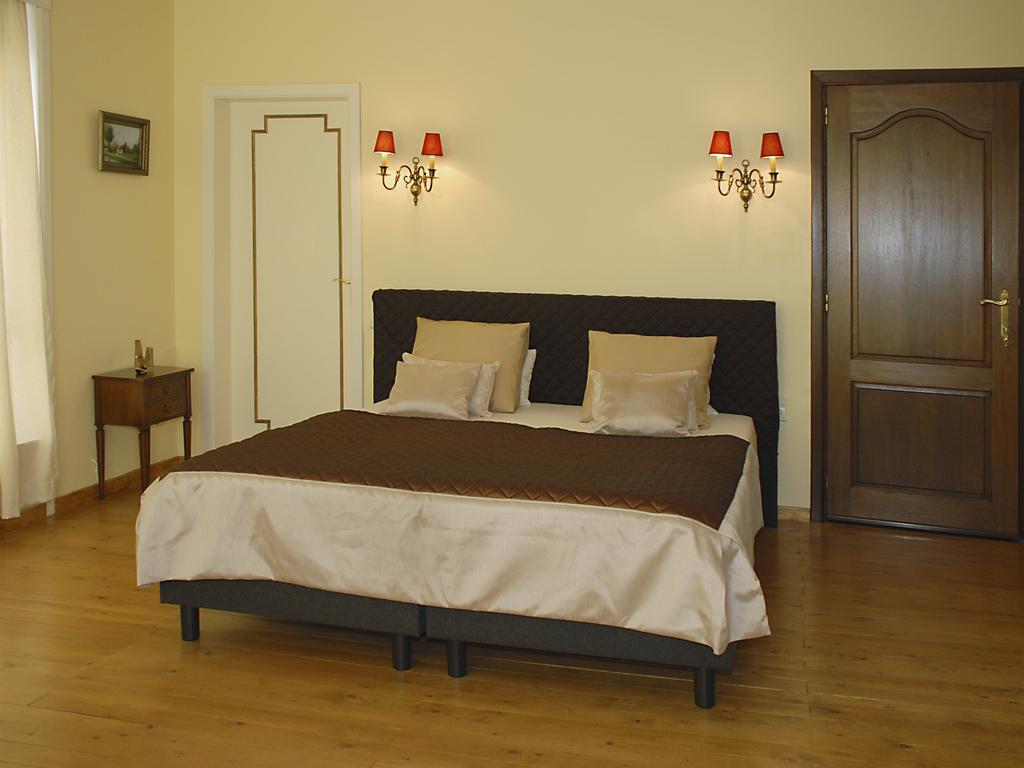 B&B Golden Corner 24 Mechelen Exterior foto